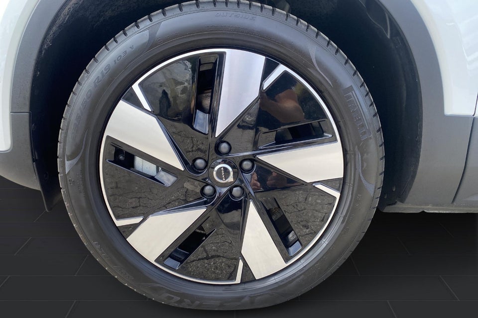 Volvo EX40 Extended Range Core 5d