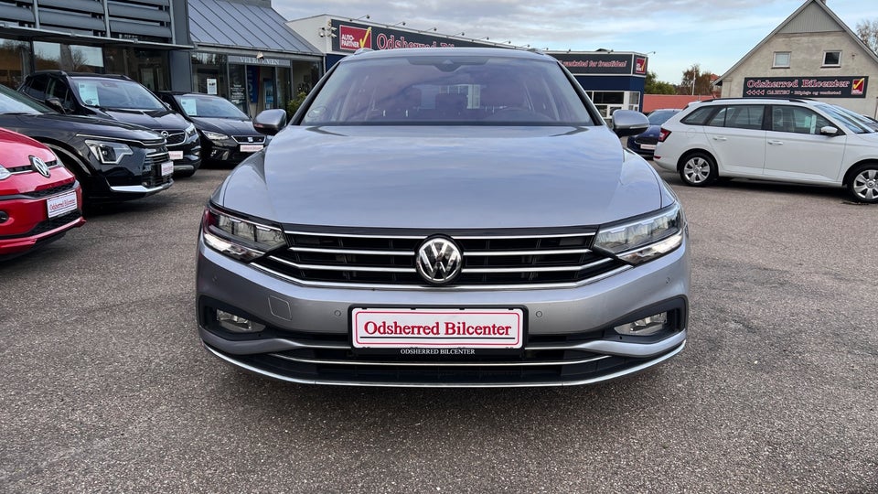 VW Passat 1,5 TSi 150 Elegance+ Variant DSG 5d