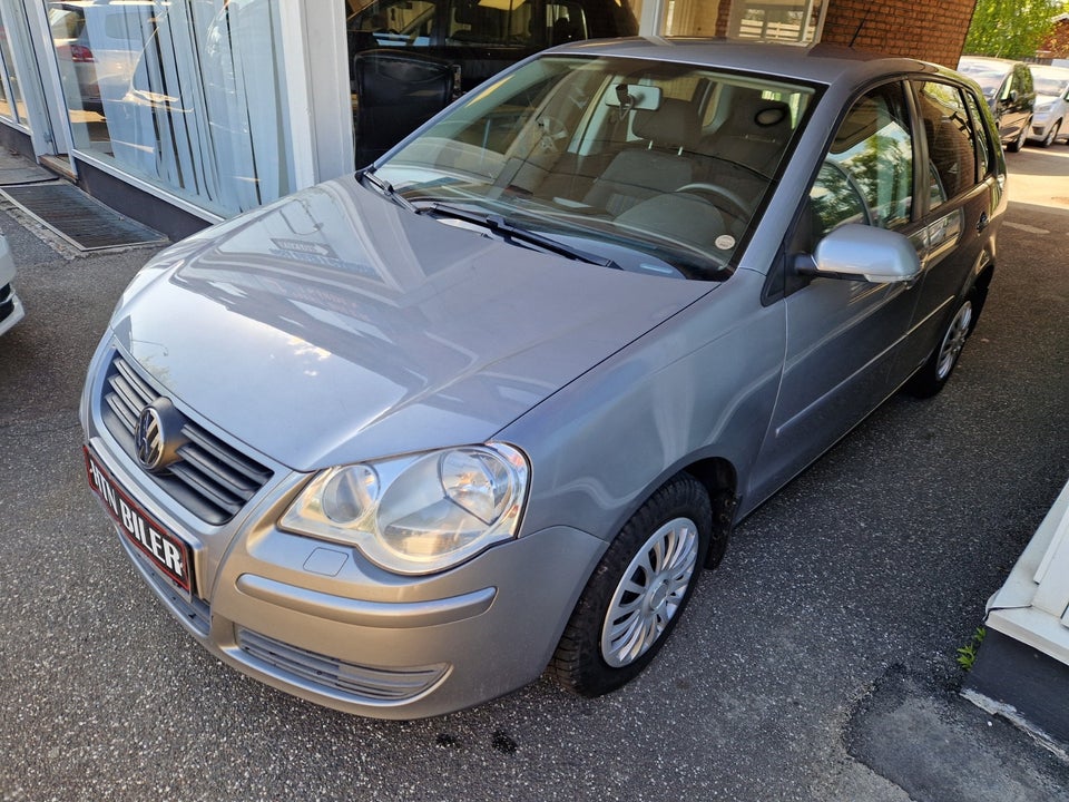VW Polo 1,4 Fresh 5d
