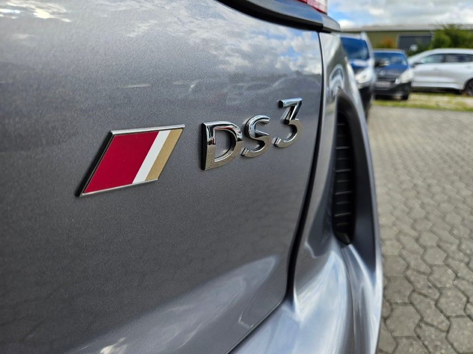 DS DS 3 CrossBack 50 E-Tense Performance Line Pack 5d