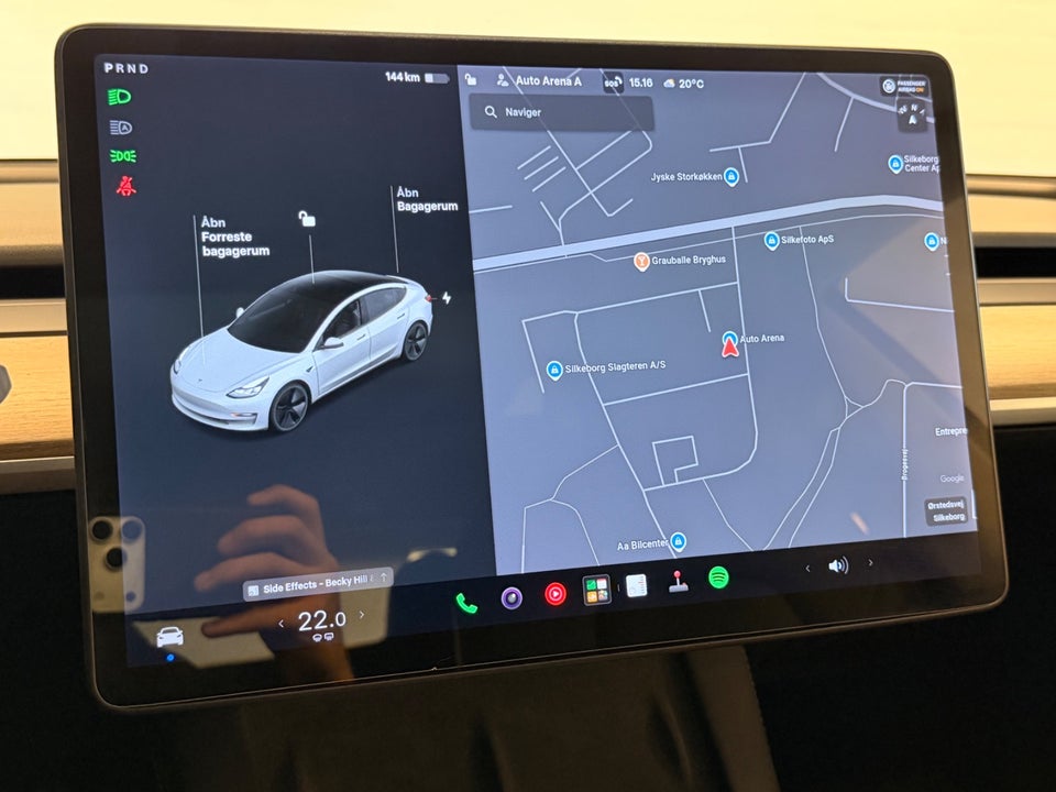 Tesla Model 3 Standard Range+ RWD 4d