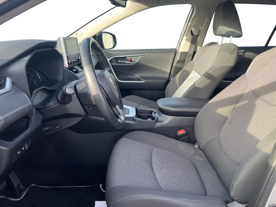 Toyota RAV4 2,5 Hybrid H3 MDS 5d