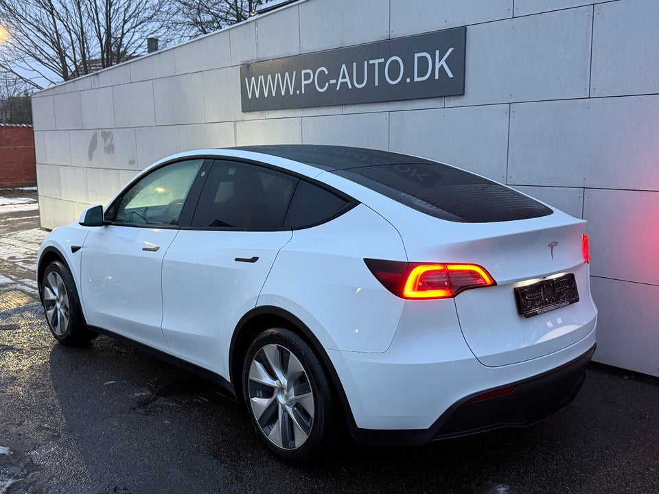 Tesla Model Y RWD 5d
