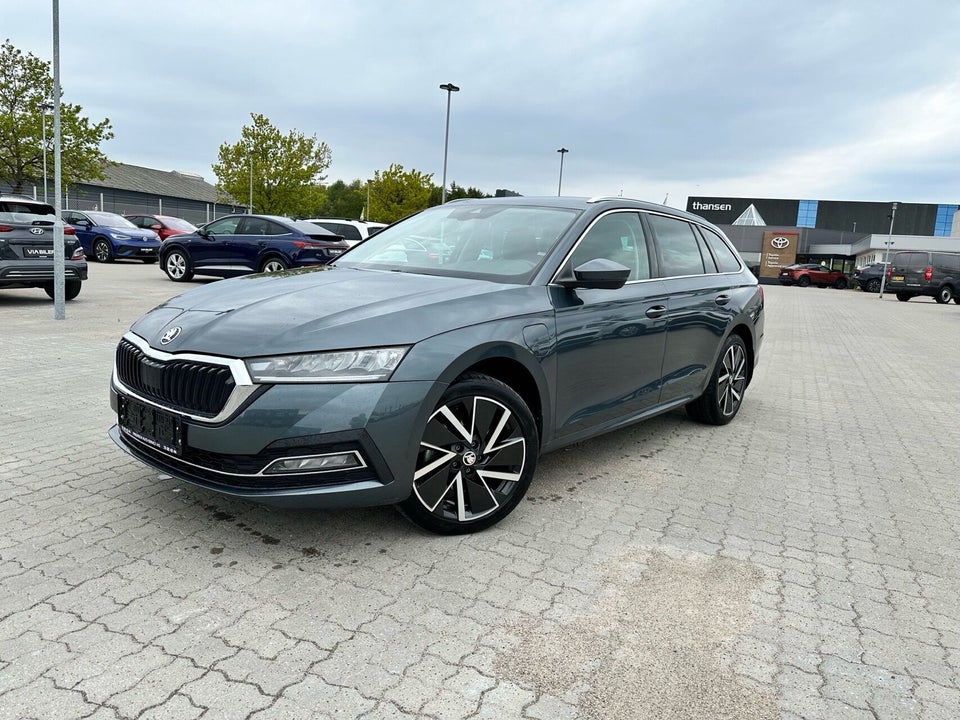 Skoda Octavia 1,4 TSi iV Plus Combi DSG 5d