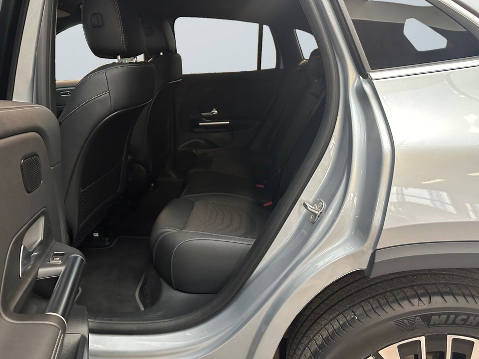 Mercedes EQA250+ Progressive 5d