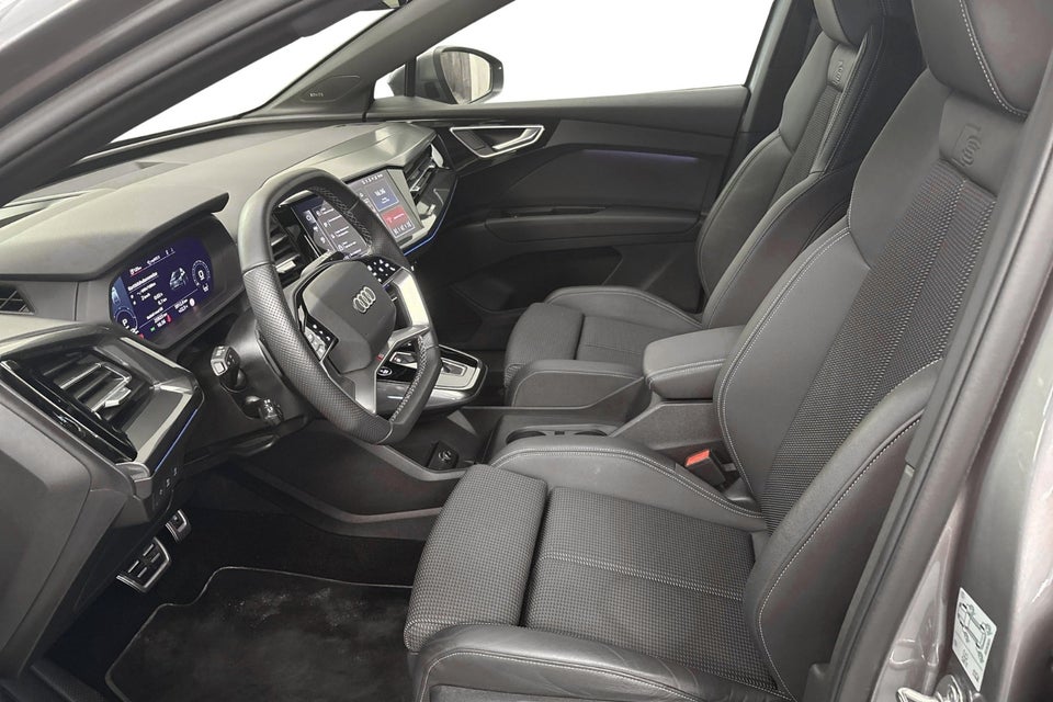 Audi Q4 e-tron 45 Progress 5d