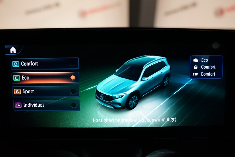 Mercedes EQB250+ Progressive 5d