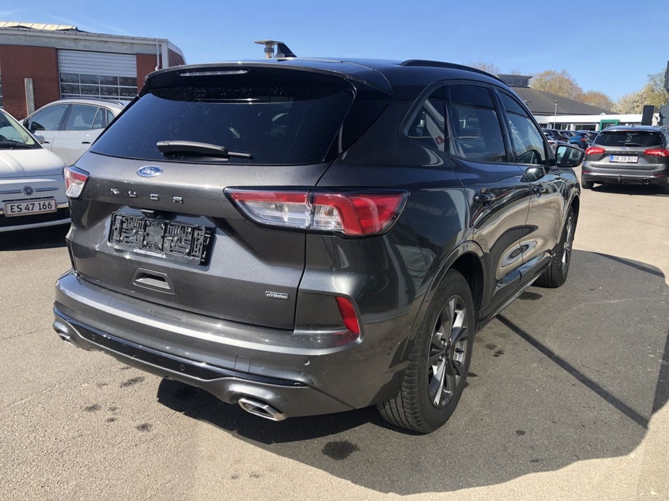 Ford Kuga 2,5 PHEV ST-Line CVT 5d