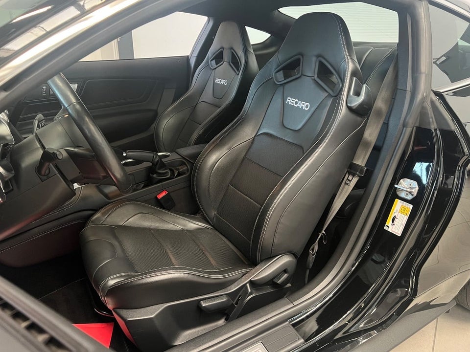 Ford Mustang 5,0 V8 GT Fastback 2d