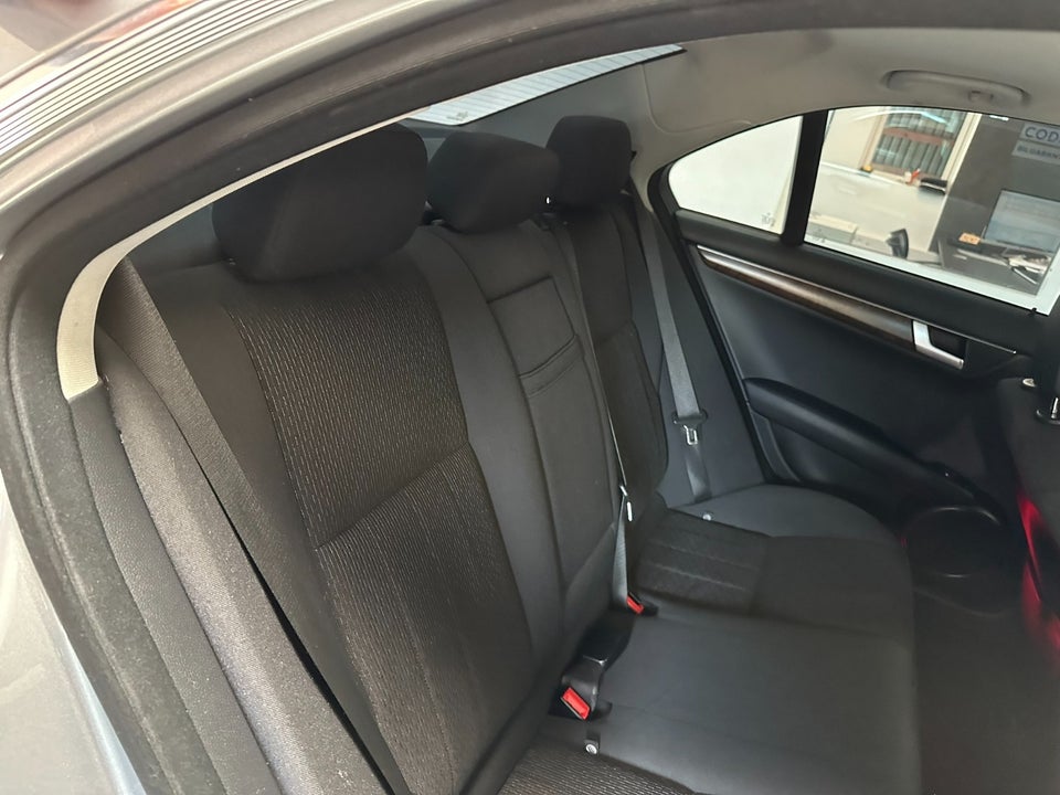 Mercedes C220 2,2 CDi Elegance BE 4d