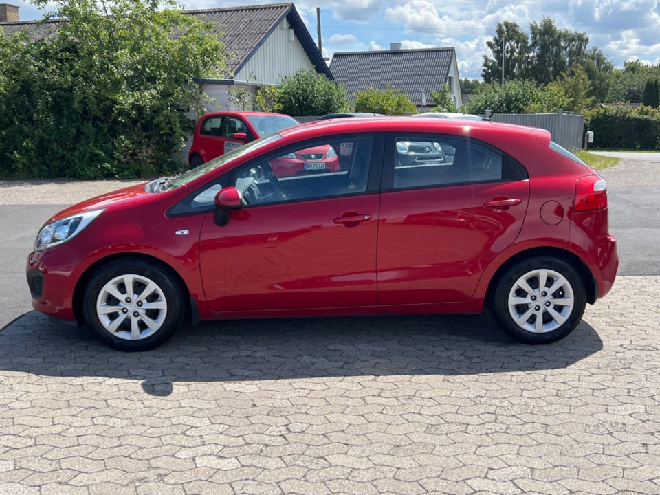 Kia Rio 1,2 CVVT Style+ 5d