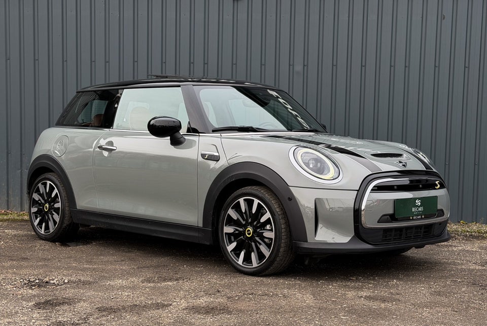 MINI Cooper SE Edition Premium Plus 3d
