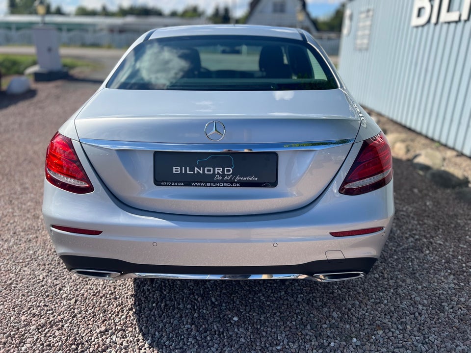 Mercedes E220 d 2,0 AMG Line aut. 4d