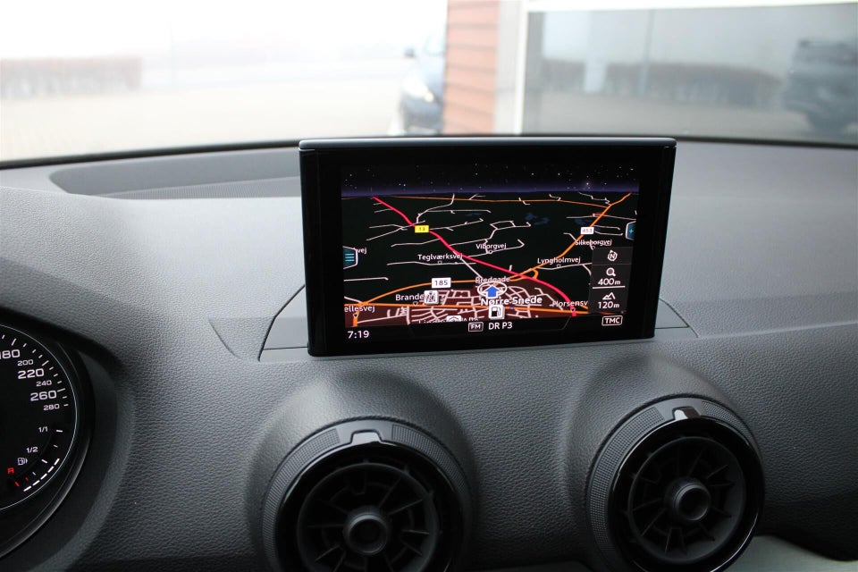 Audi Q2 1,4 TFSi 150 Sport S-tr. 5d