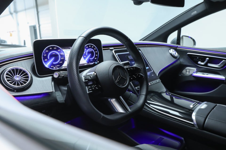 Mercedes EQE350 AMG Line 4d