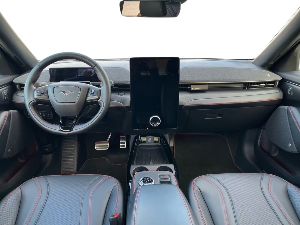 Ford Mustang Mach-E 91 Premium Extended Range AWD 5d