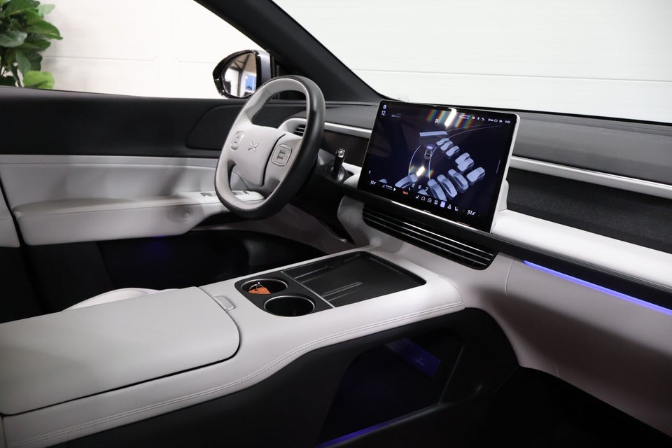 Xpeng G6 Performance 5d