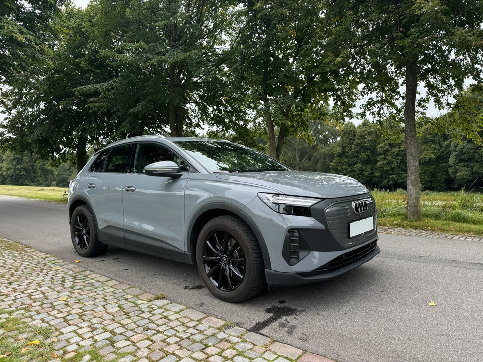 Audi Q4 e-tron 35 Attitude 5d