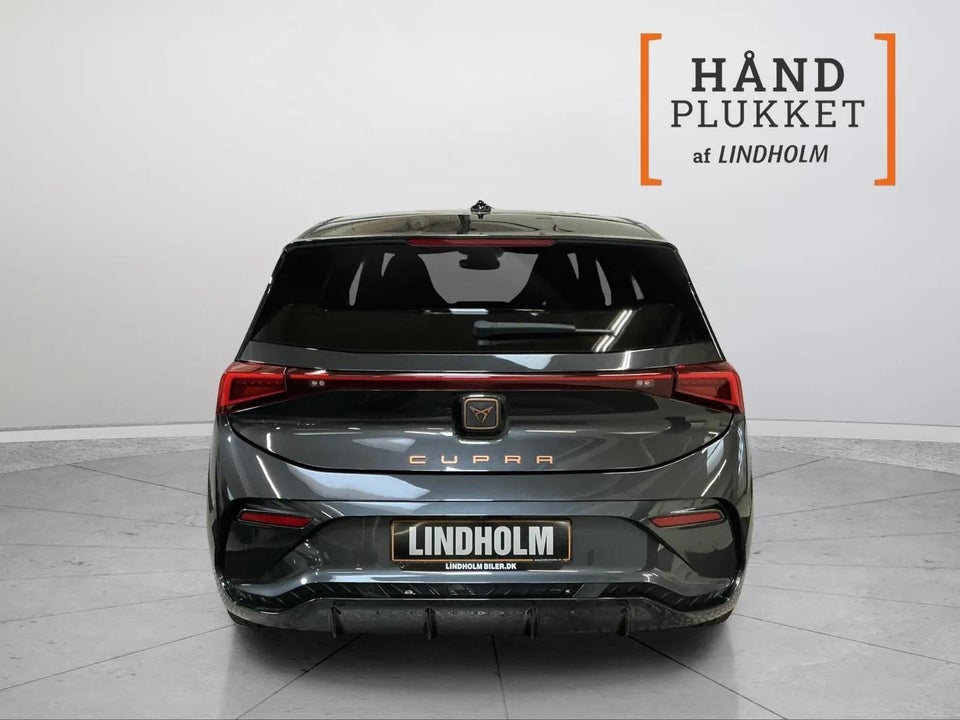 Cupra Born 77 e-Boost Dinamica Pack High 5d