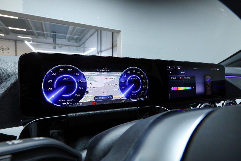 Mercedes EQA350 Progressive 4Matic 5d