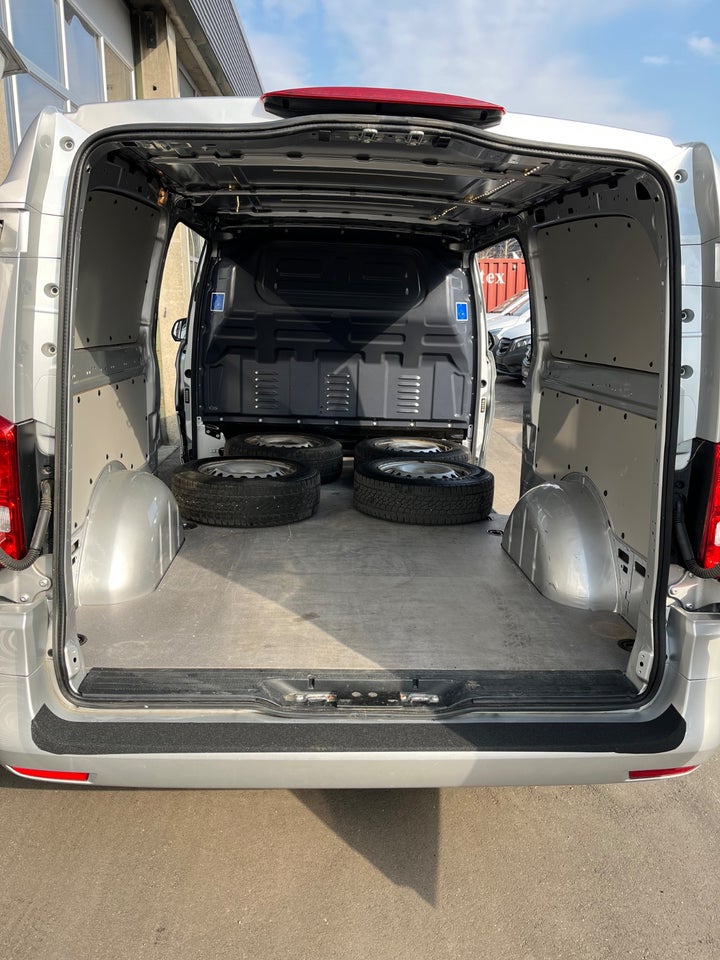 Mercedes Vito 114 2,0 CDi Kassevogn aut. XL RWD
