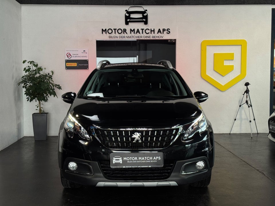 Peugeot 2008 1,6 BlueHDi 100 Allure Sky 5d