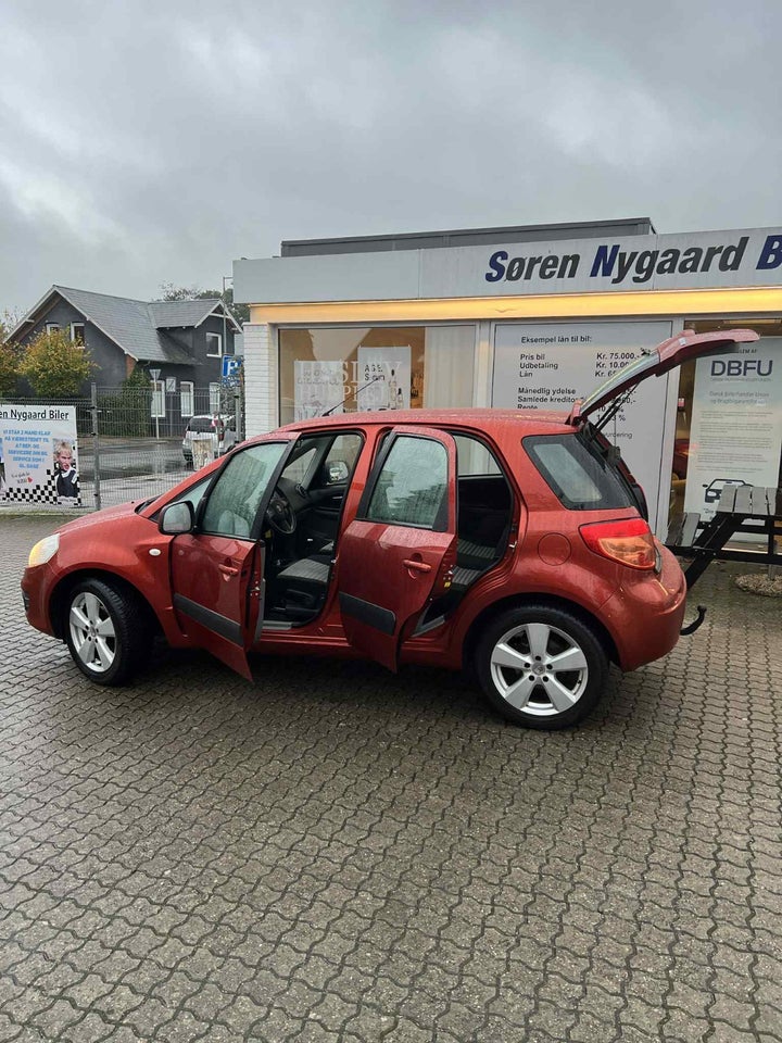 Suzuki SX4 1,6 CombiBack Shine 5d