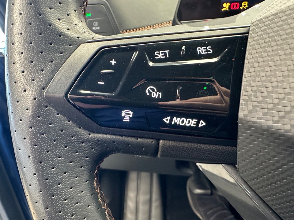 Cupra Born 58  5d