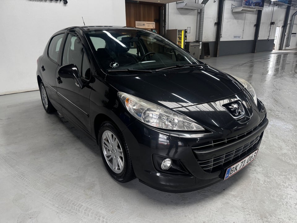 Peugeot 207 1,4 HDi 70 Active 5d