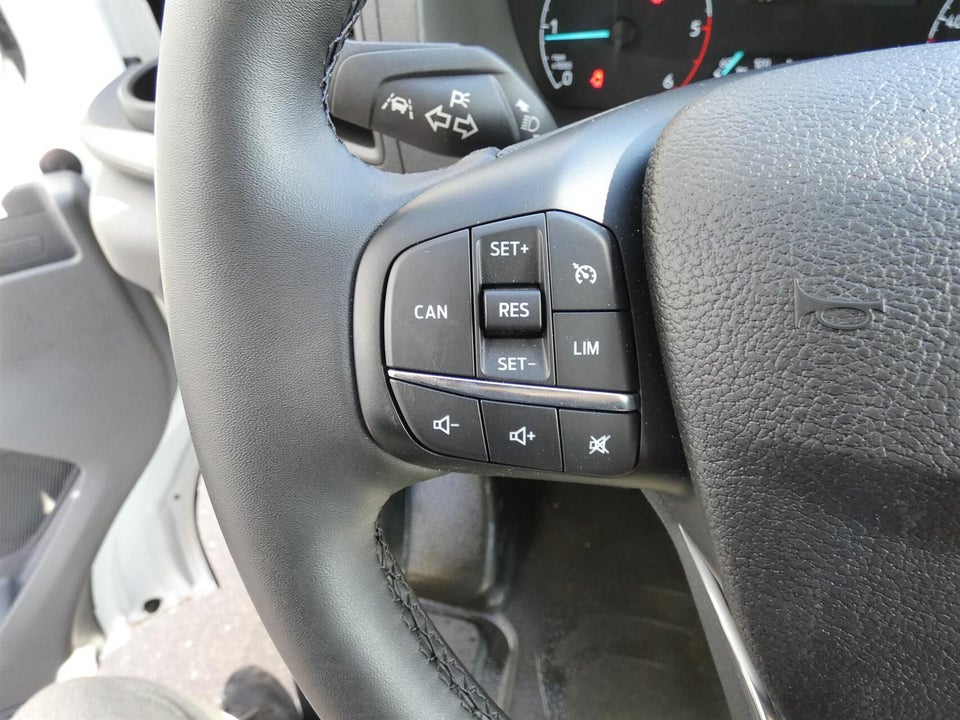 Ford Transit 350 L3 Chassis 2,0 EcoBlue Db.Kab Trend H1 FWD