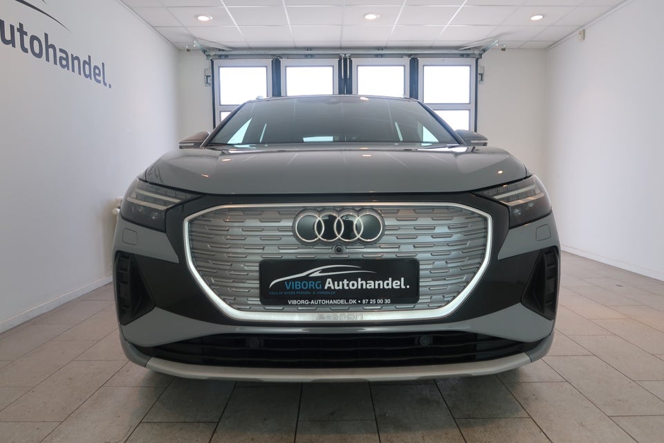 Audi Q4 e-tron 40 S-line 5d