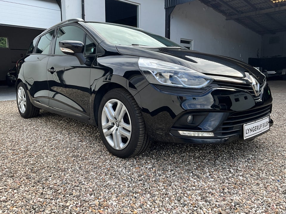 Renault Clio IV 1,5 dCi 90 Zen Sport Tourer 5d