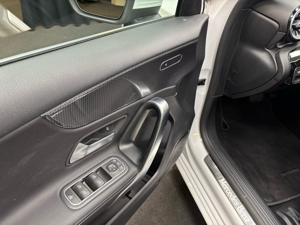 Mercedes A220 2,0 AMG Line aut. 5d