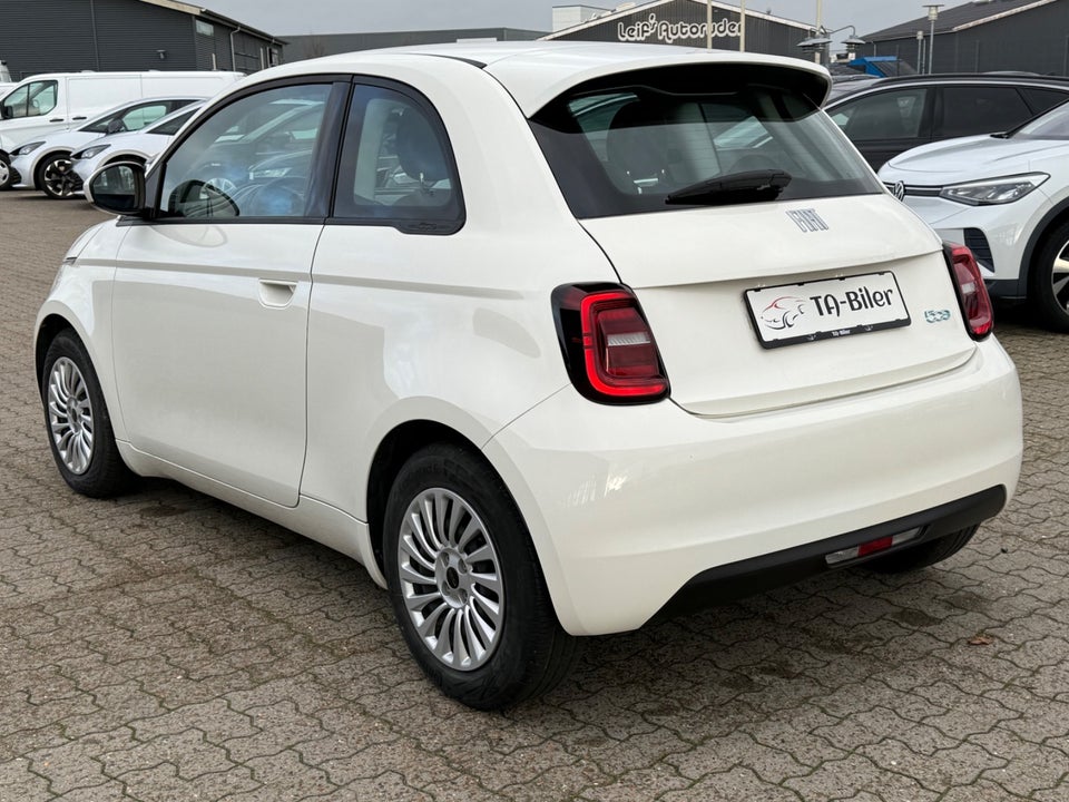 Fiat 500e 24 Action 3d