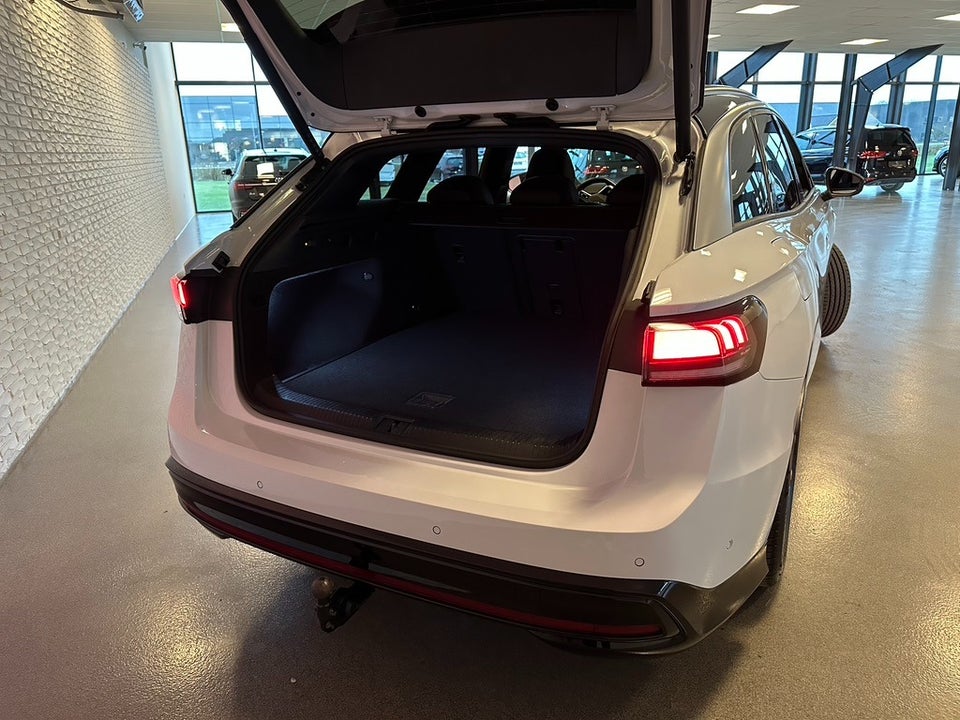 VW ID.7 77 Pro Tourer 5d