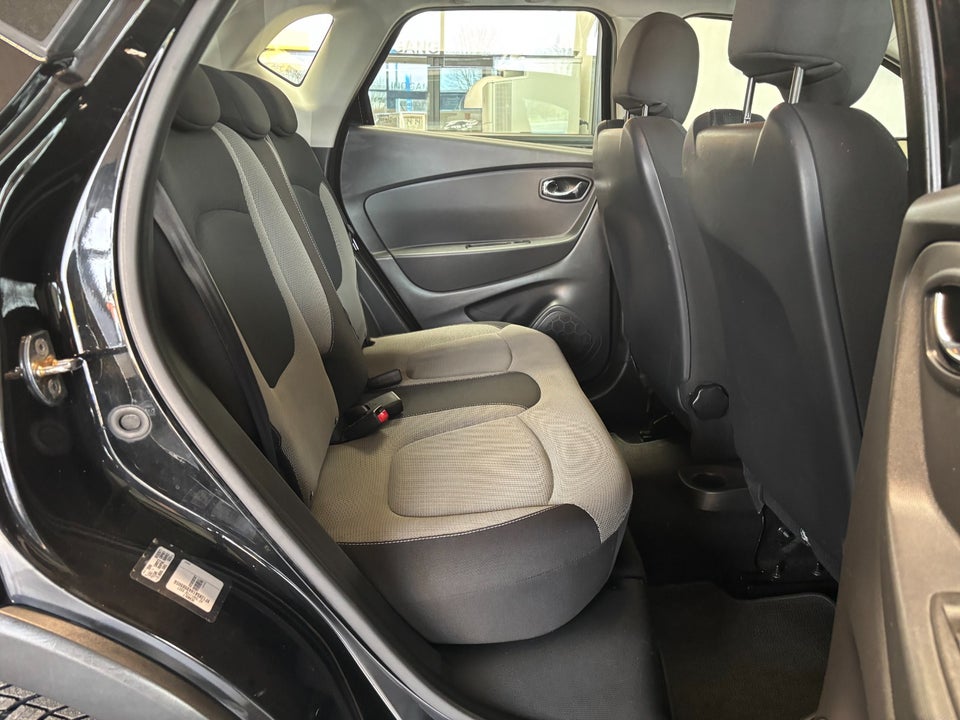 Renault Captur 0,9 TCe 90 Expression 5d