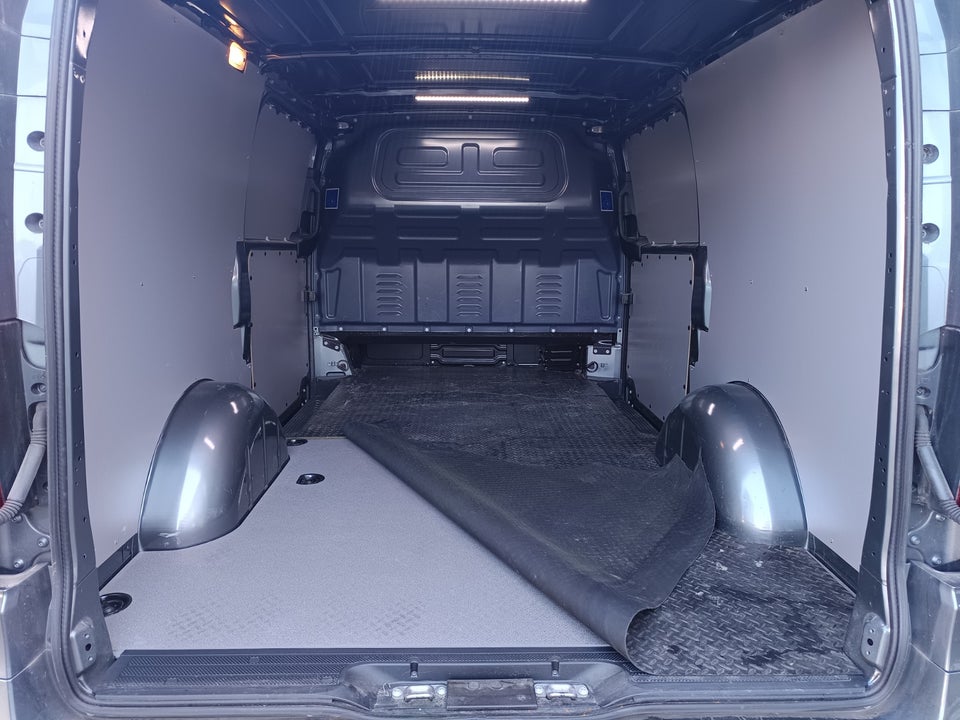 Mercedes Vito 119 2,0 CDi Kassevogn Complete aut. L RWD