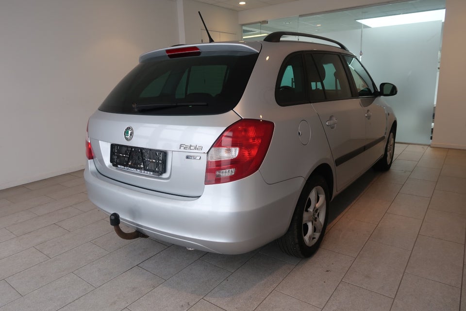 Skoda Fabia 1,2 TSi 86 Ambiente Combi 5d