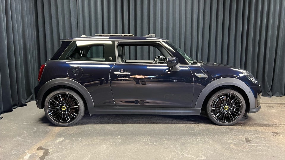 MINI Cooper SE Yours Trim 3d