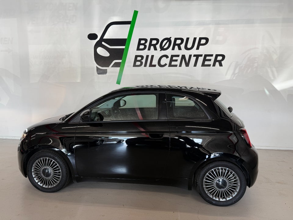 Fiat 500e 42 Icon 3d