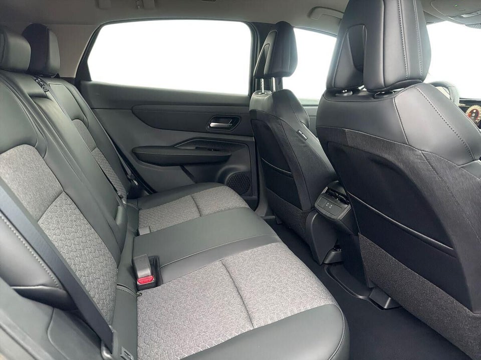 Nissan Ariya 87 Advance 5d