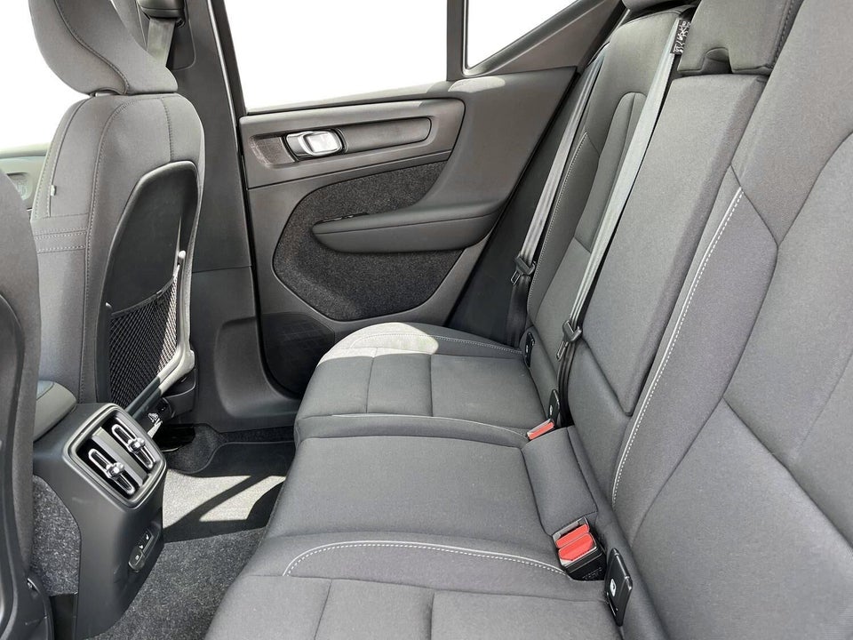 Volvo EX40 Extended Range Core 5d