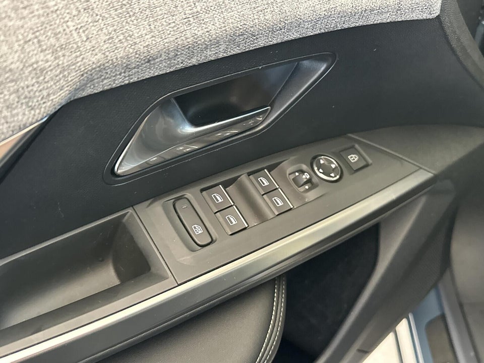 Peugeot e-5008 77 GT 7prs 5d