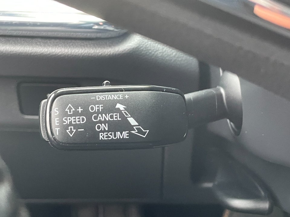 Skoda Enyaq 60 iV Loft 5d