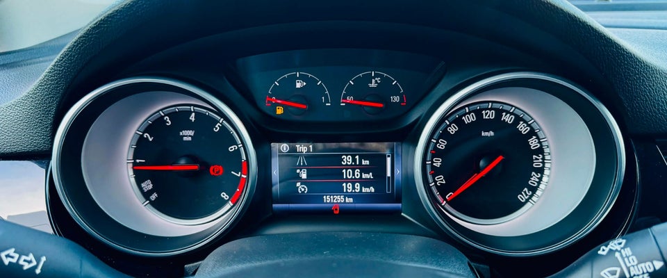 Opel Astra 1,4 T 150 Innovation Sports Tourer 5d