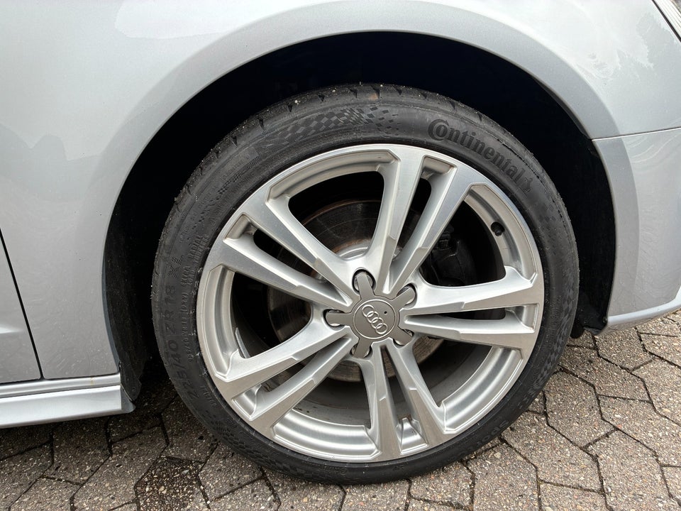 Audi A3 1,4 e-tron Sportback S-tr. 5d