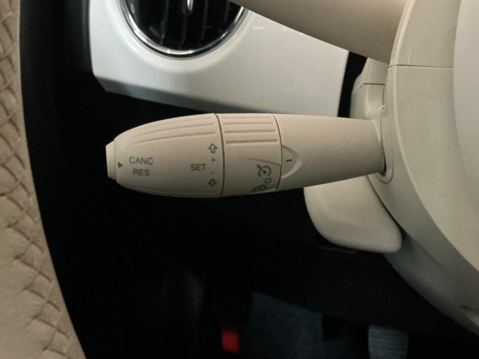 Fiat 500 1,2 Lounge 3d