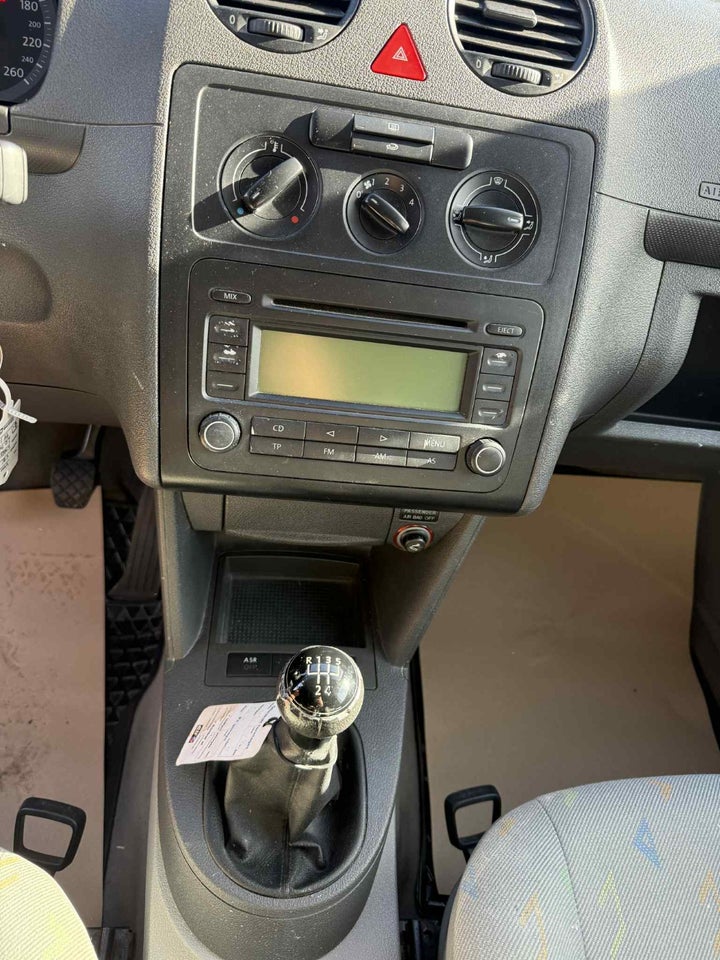 VW Caddy 2,0 SDi 4d