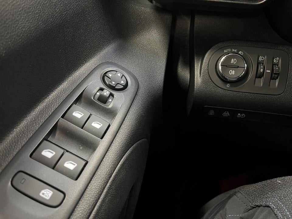 Opel Combo-e Life 50 Elegance+ L2 7prs 5d