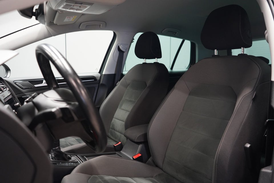 VW Golf VII 1,5 TSi 150 Highline DSG 5d